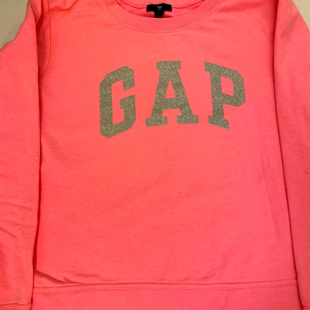 Gap crewneck with a glitter logo